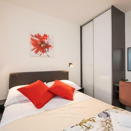 Apartment The First Дубровник Экстерьер фото